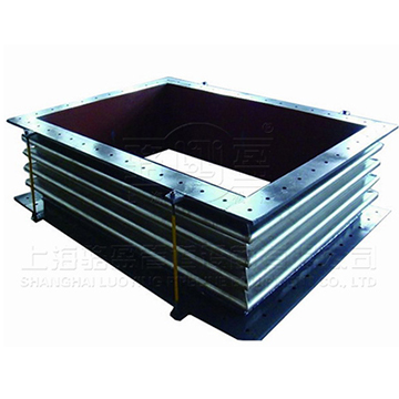 矩形<a href=http://www.zgearllc.cn target=_blank class=infotextkey>波紋補償器</a>2.jpg